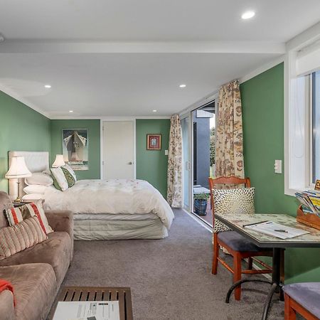 Bayview Valley Lodge Bed & Breakfast 휘티앙가 외부 사진