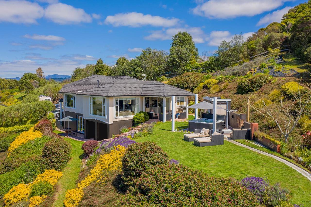 Bayview Valley Lodge Bed & Breakfast 휘티앙가 외부 사진