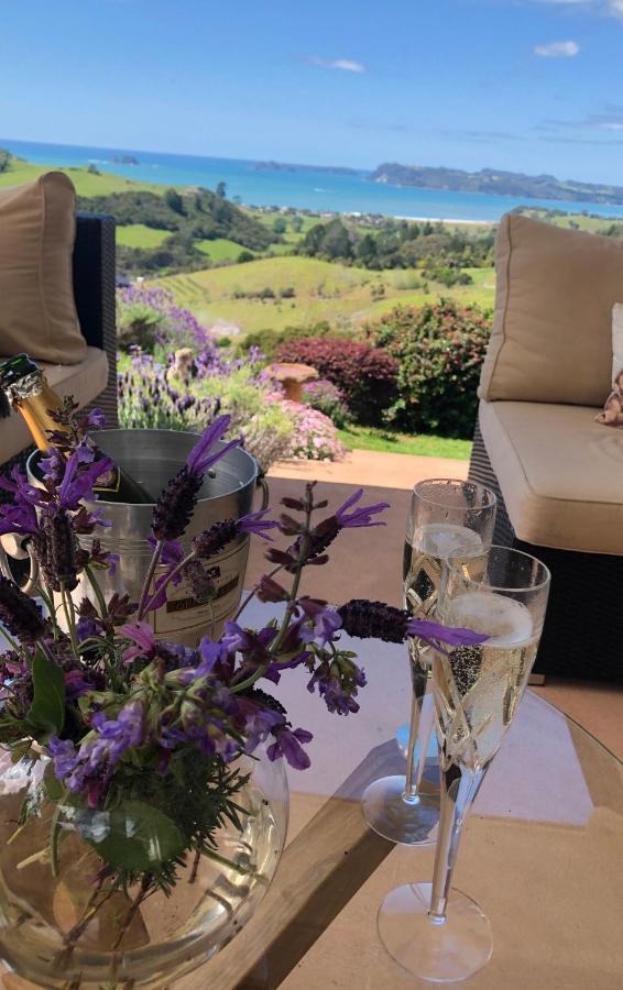 Bayview Valley Lodge Bed & Breakfast 휘티앙가 외부 사진