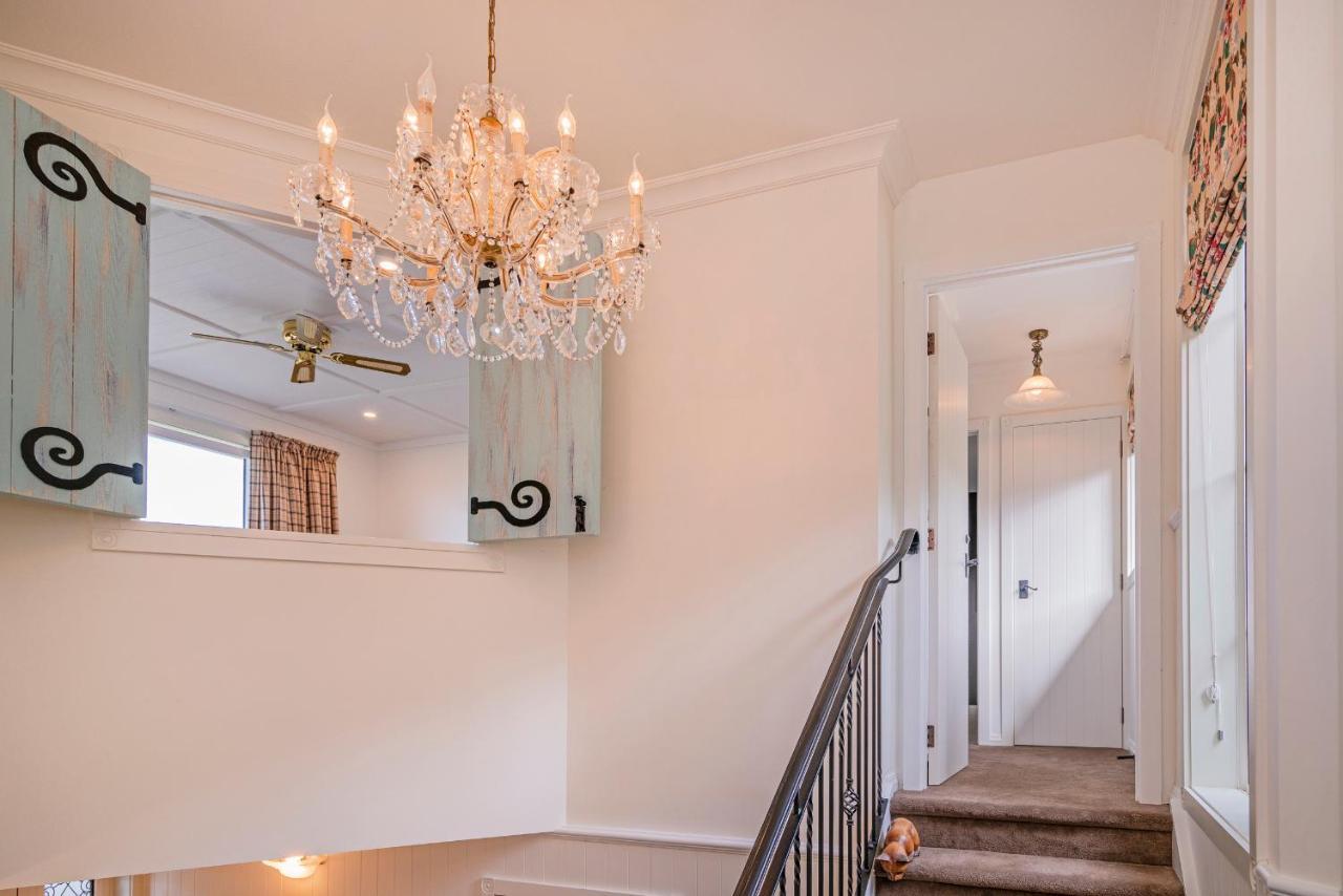 Bayview Valley Lodge Bed & Breakfast 휘티앙가 외부 사진