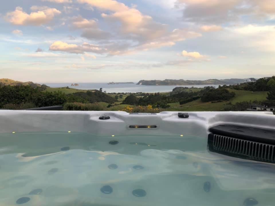 Bayview Valley Lodge Bed & Breakfast 휘티앙가 외부 사진